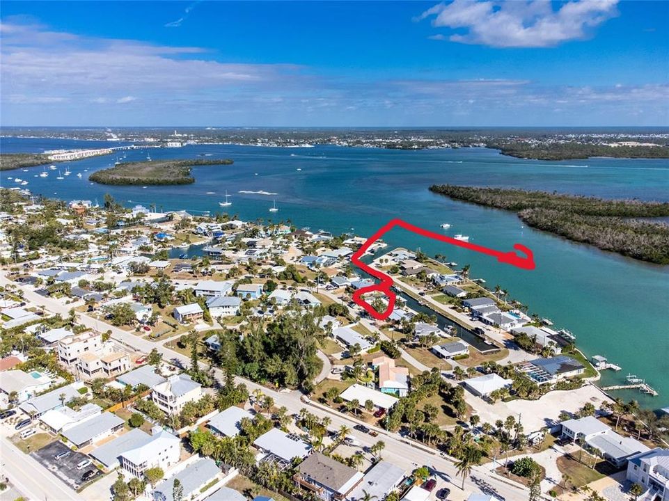For Sale: $725,000 (0.16 acres)