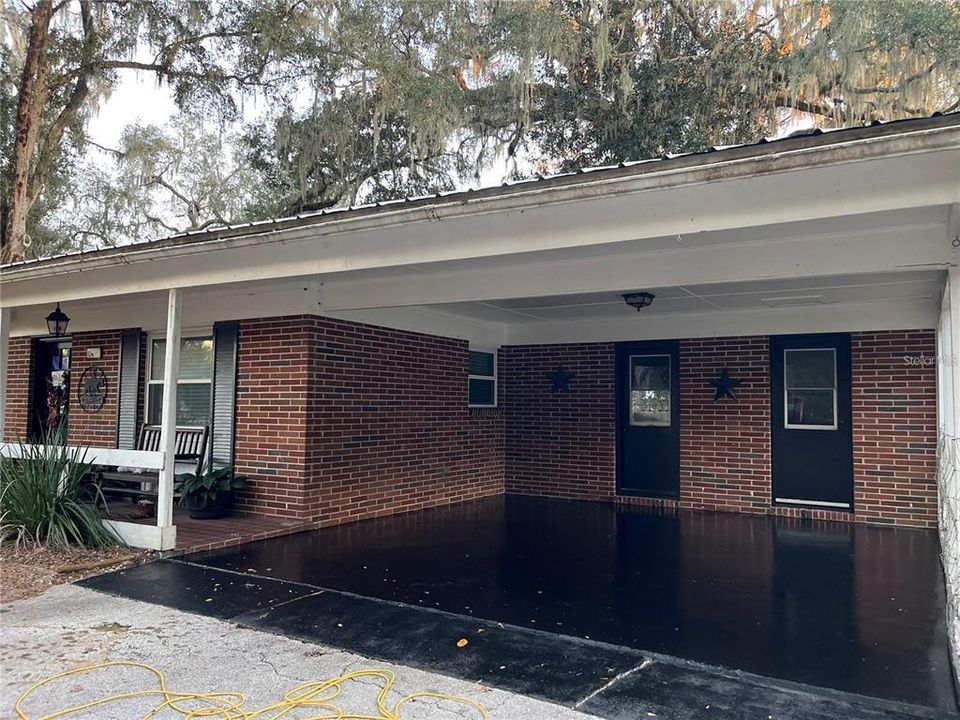 For Sale: $345,000 (4 beds, 2 baths, 1631 Square Feet)