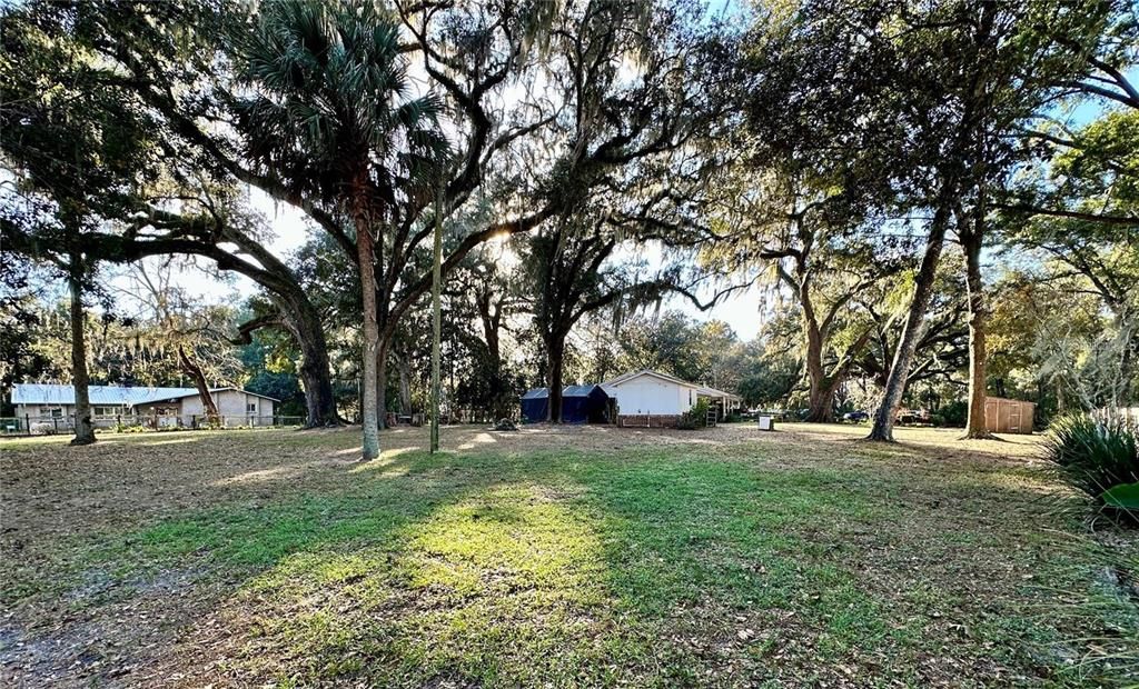 For Sale: $345,000 (4 beds, 2 baths, 1631 Square Feet)
