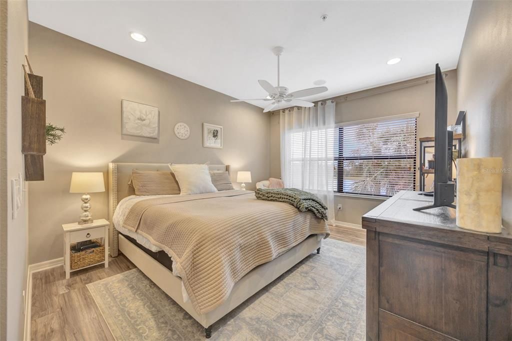 : $370,000 (3 спален, 2 ванн, 1520 Квадратных фут)