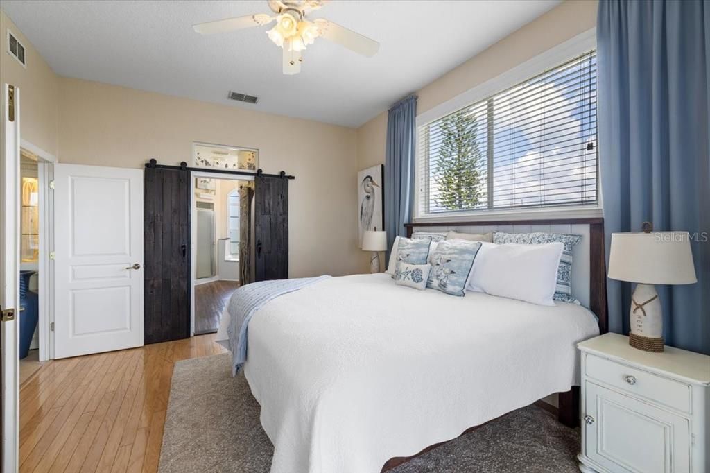 For Sale: $710,000 (3 beds, 2 baths, 1839 Square Feet)