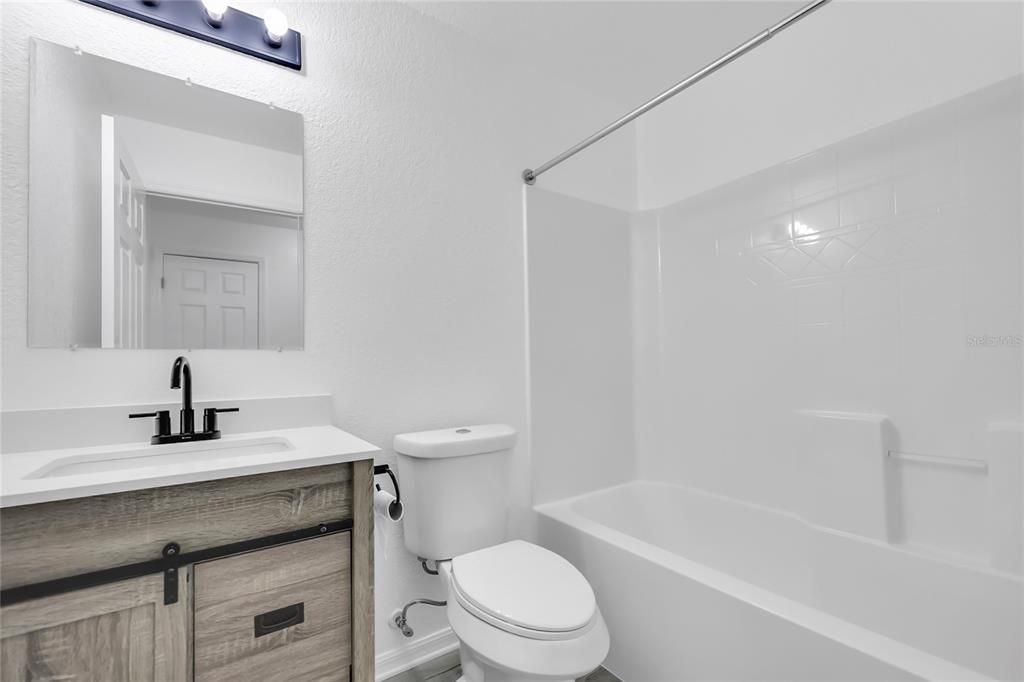 For Sale: $270,000 (2 beds, 2 baths, 1488 Square Feet)