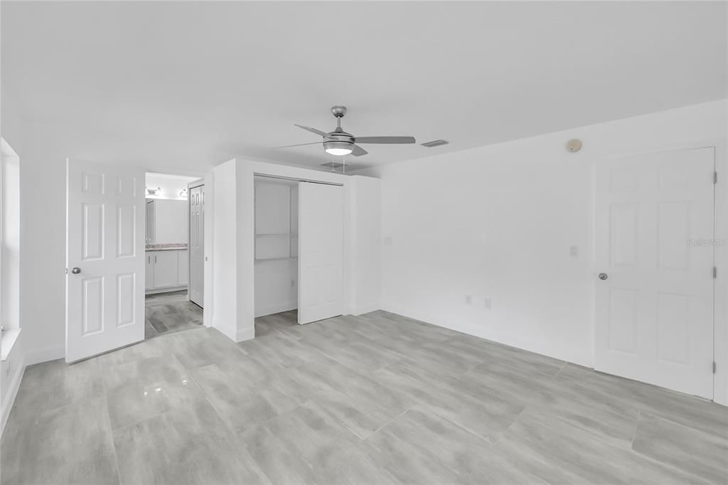 For Sale: $270,000 (2 beds, 2 baths, 1488 Square Feet)