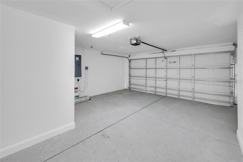 For Sale: $270,000 (2 beds, 2 baths, 1488 Square Feet)