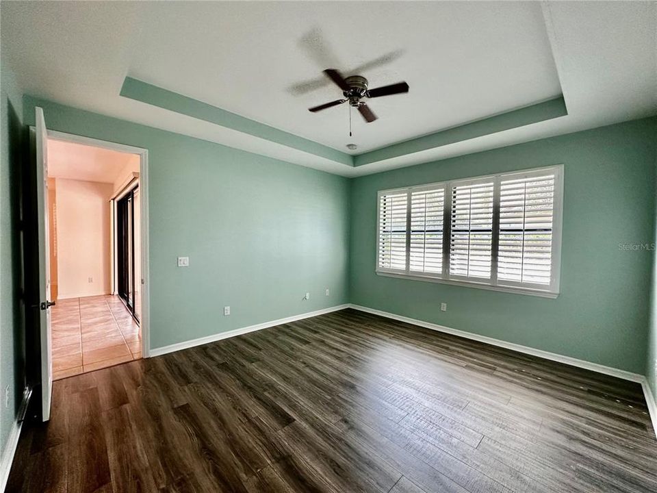 For Rent: $3,600 (3 beds, 2 baths, 1990 Square Feet)