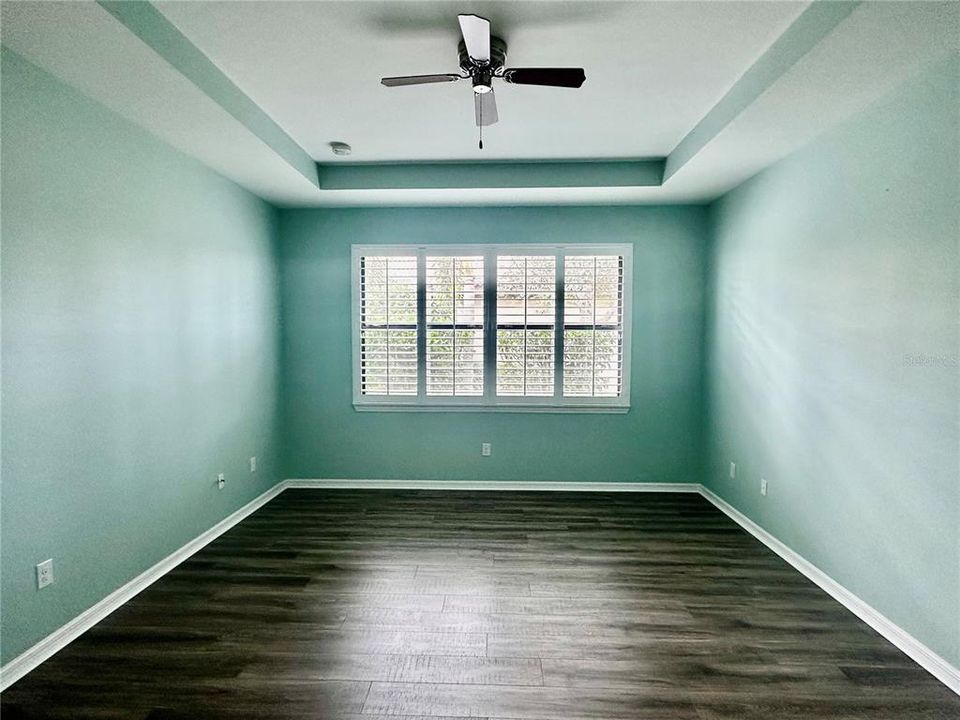For Rent: $3,600 (3 beds, 2 baths, 1990 Square Feet)