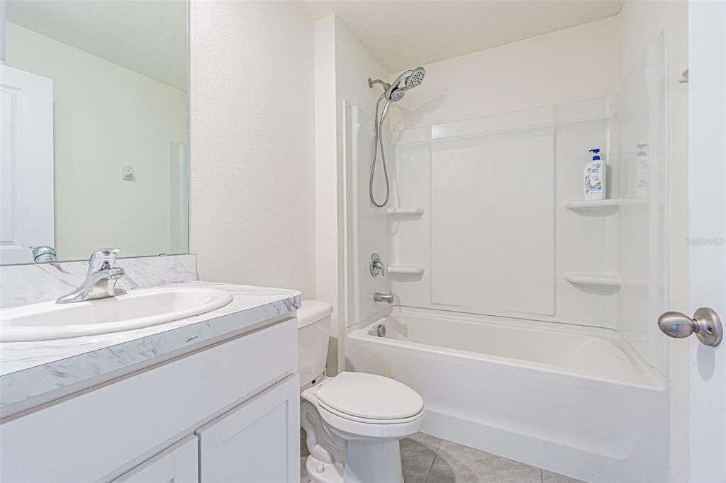 For Sale: $535,000 (5 beds, 3 baths, 2605 Square Feet)