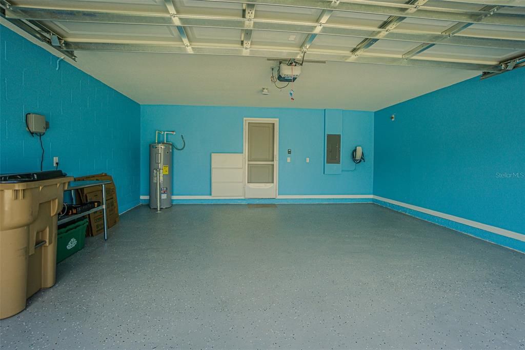 For Sale: $535,000 (5 beds, 3 baths, 2605 Square Feet)