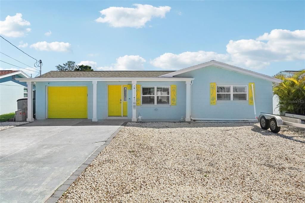 For Sale: $424,999 (2 beds, 2 baths, 1144 Square Feet)