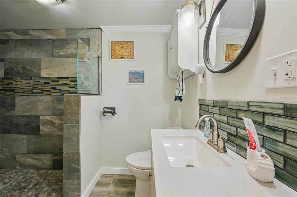 For Sale: $424,999 (2 beds, 2 baths, 1144 Square Feet)