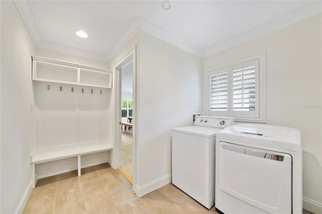 For Sale: $1,386,000 (4 beds, 3 baths, 2473 Square Feet)