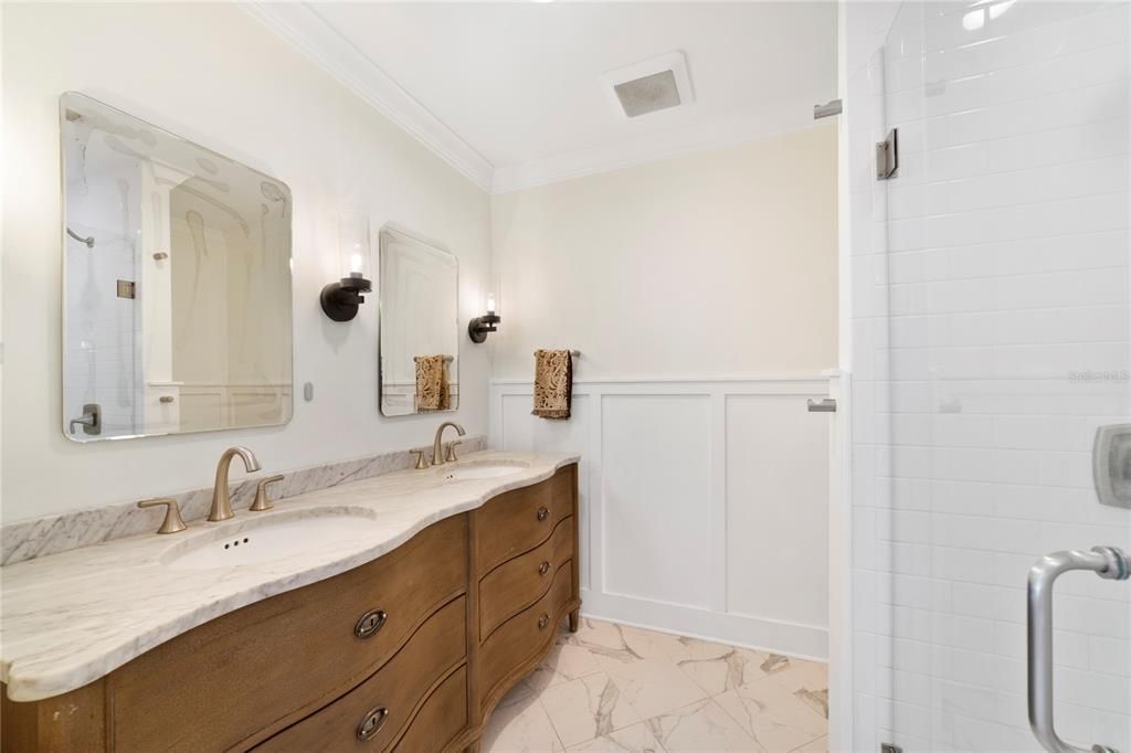 For Sale: $1,386,000 (4 beds, 3 baths, 2473 Square Feet)