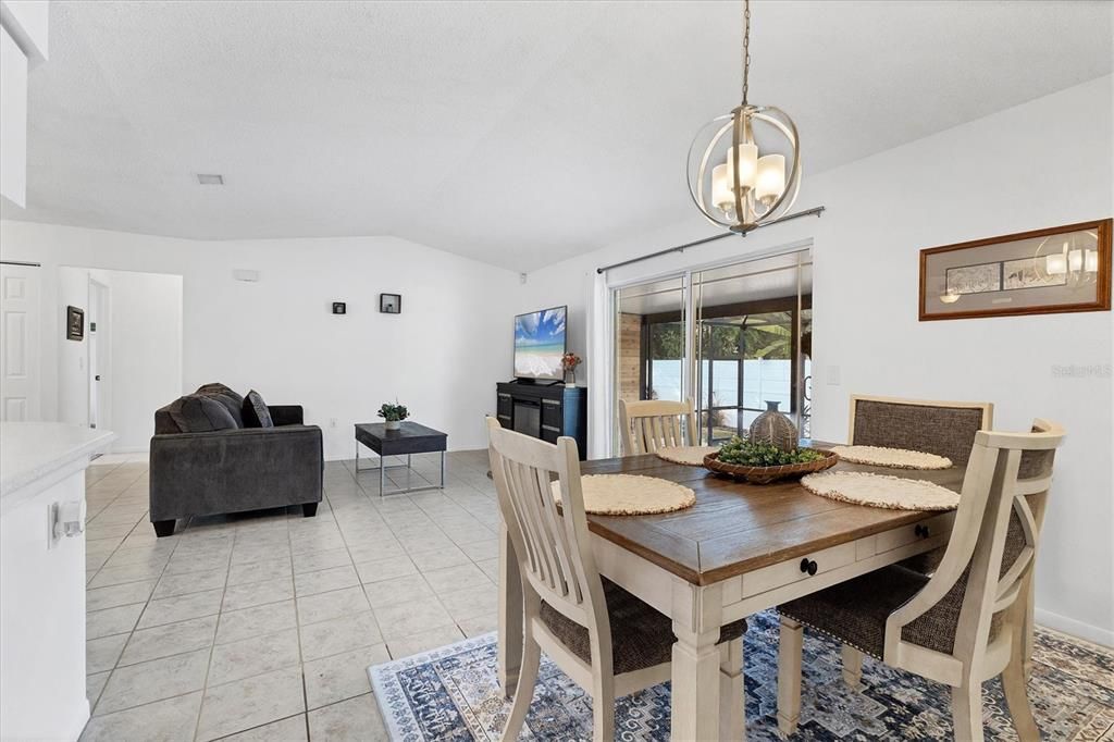 For Rent: $2,300 (3 beds, 2 baths, 1328 Square Feet)