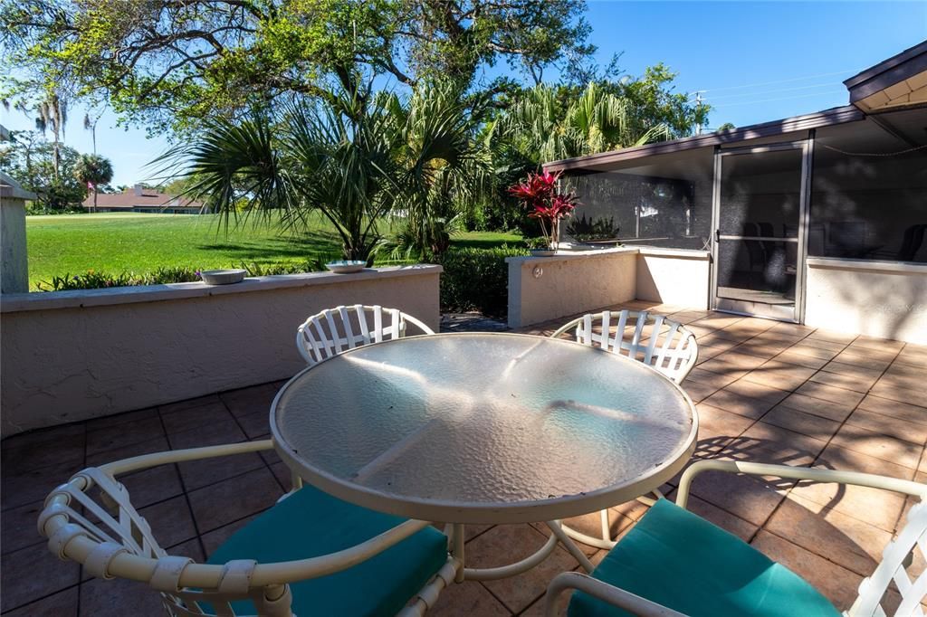 For Rent: $3,000 (3 beds, 2 baths, 1847 Square Feet)