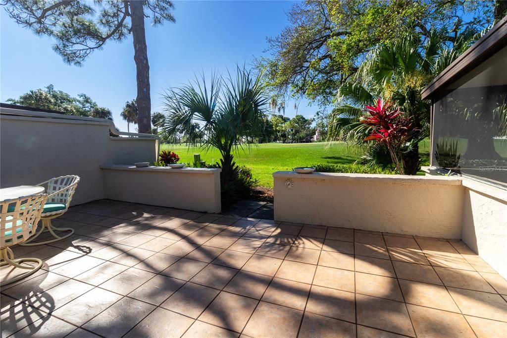 For Rent: $3,000 (3 beds, 2 baths, 1847 Square Feet)