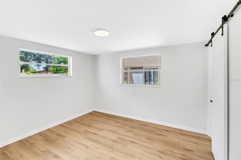 For Sale: $390,000 (3 beds, 2 baths, 1269 Square Feet)