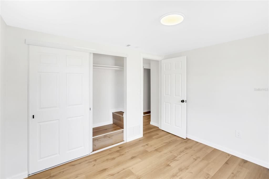 For Sale: $390,000 (3 beds, 2 baths, 1269 Square Feet)