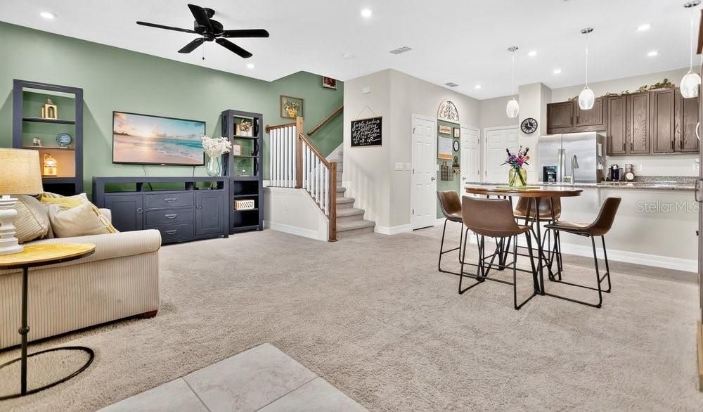 For Sale: $359,000 (3 beds, 2 baths, 1545 Square Feet)