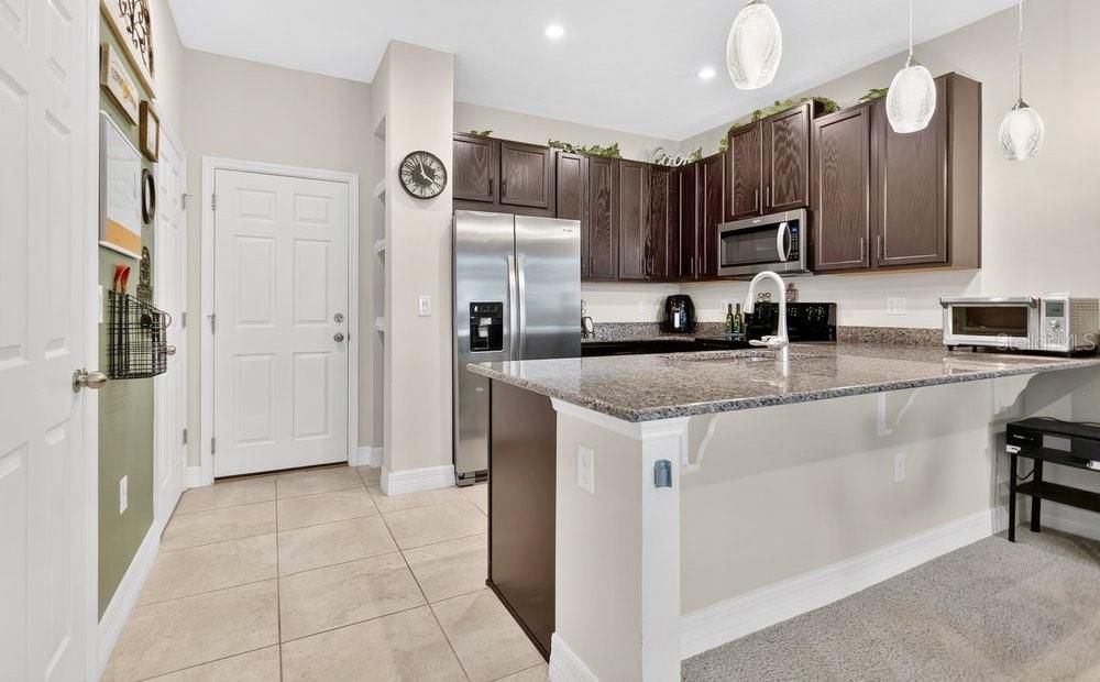 For Sale: $359,000 (3 beds, 2 baths, 1545 Square Feet)