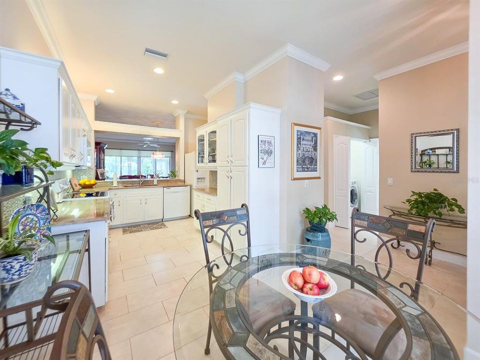 For Sale: $330,000 (3 beds, 2 baths, 1684 Square Feet)