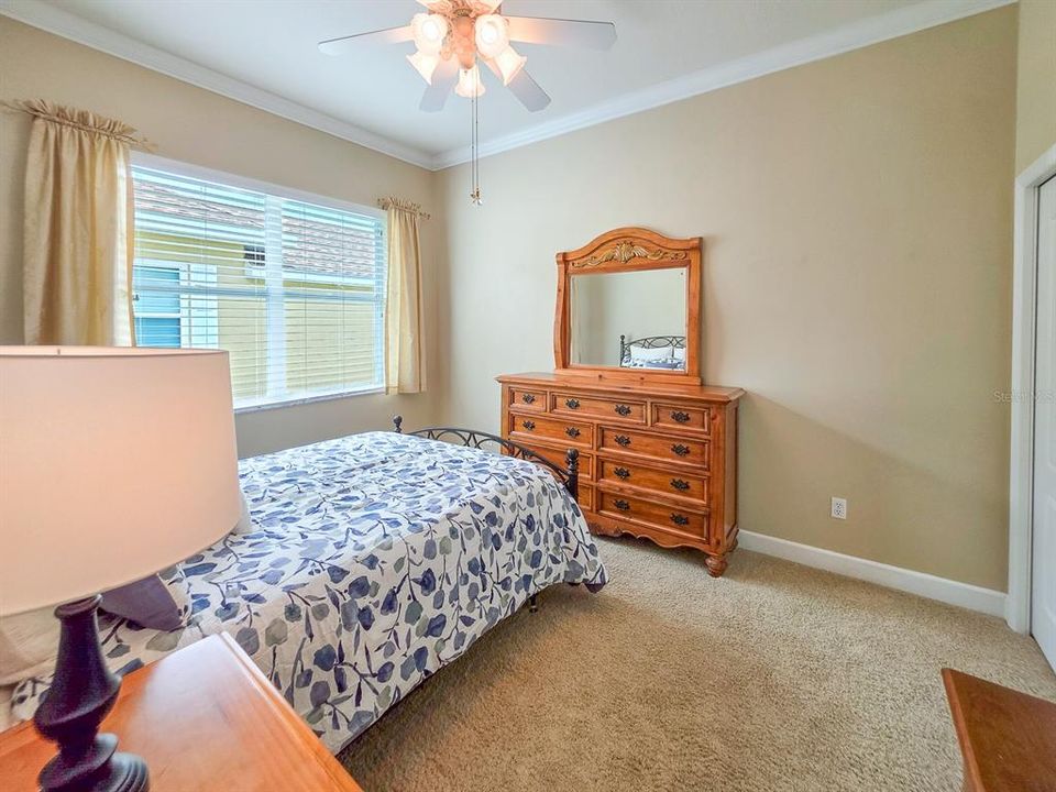 For Sale: $330,000 (3 beds, 2 baths, 1684 Square Feet)