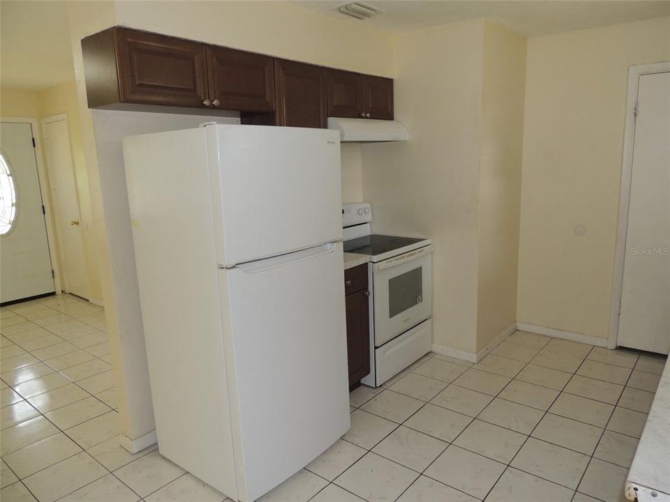 For Sale: $205,000 (3 beds, 1 baths, 1032 Square Feet)