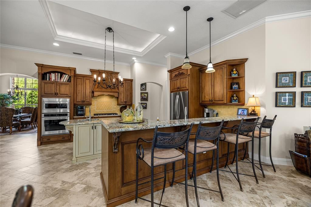 For Sale: $2,499,000 (4 beds, 3 baths, 3495 Square Feet)
