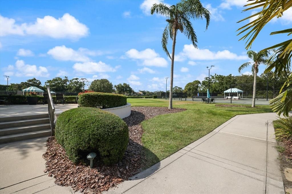 For Sale: $545,000 (3 beds, 2 baths, 1721 Square Feet)