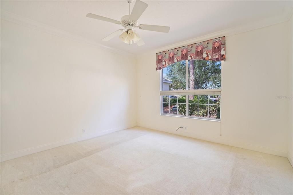 For Sale: $545,000 (3 beds, 2 baths, 1721 Square Feet)