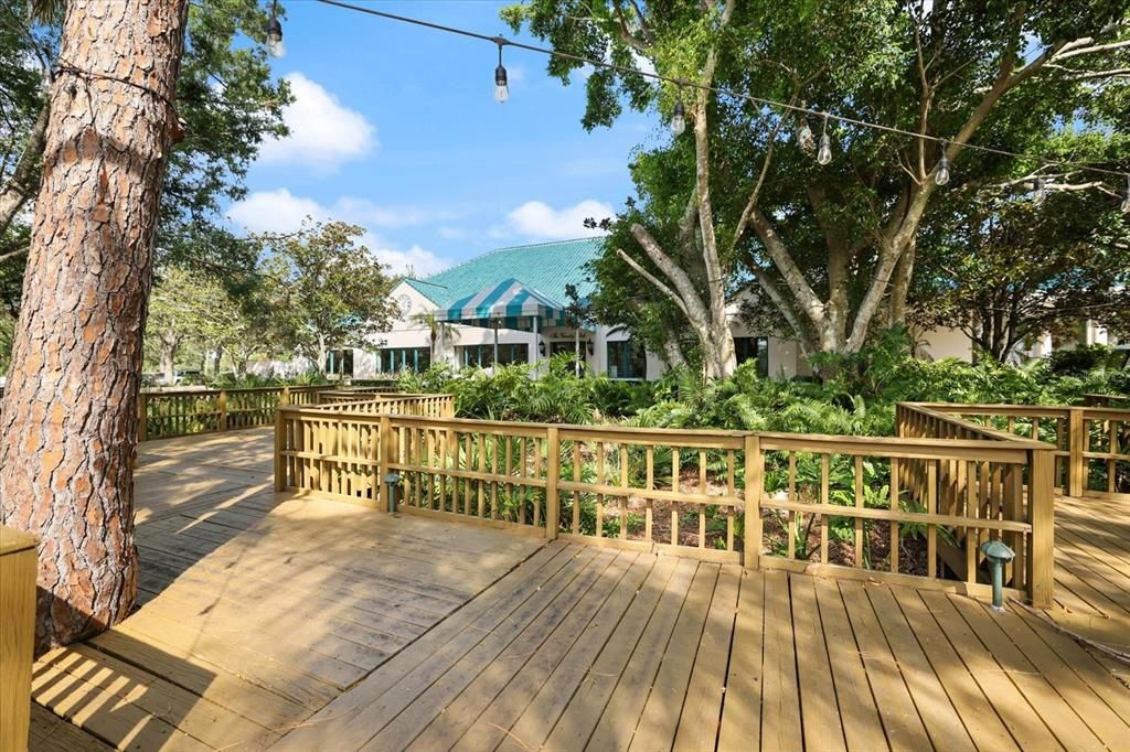 For Sale: $545,000 (3 beds, 2 baths, 1721 Square Feet)
