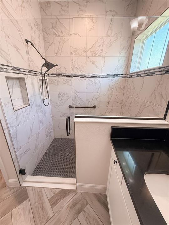 For Rent: $3,500 (3 beds, 3 baths, 2086 Square Feet)