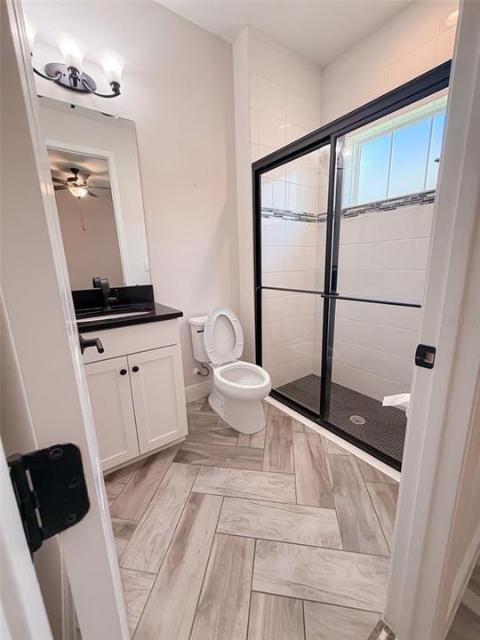 For Rent: $3,500 (3 beds, 3 baths, 2086 Square Feet)