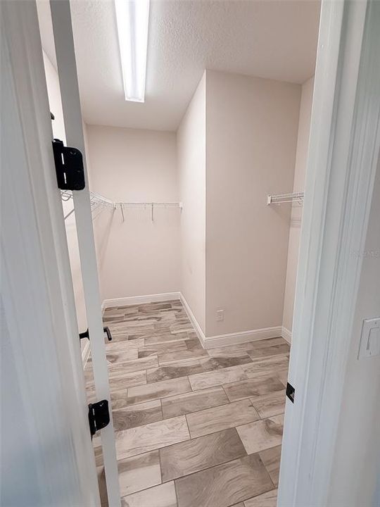 For Rent: $3,500 (3 beds, 3 baths, 2086 Square Feet)