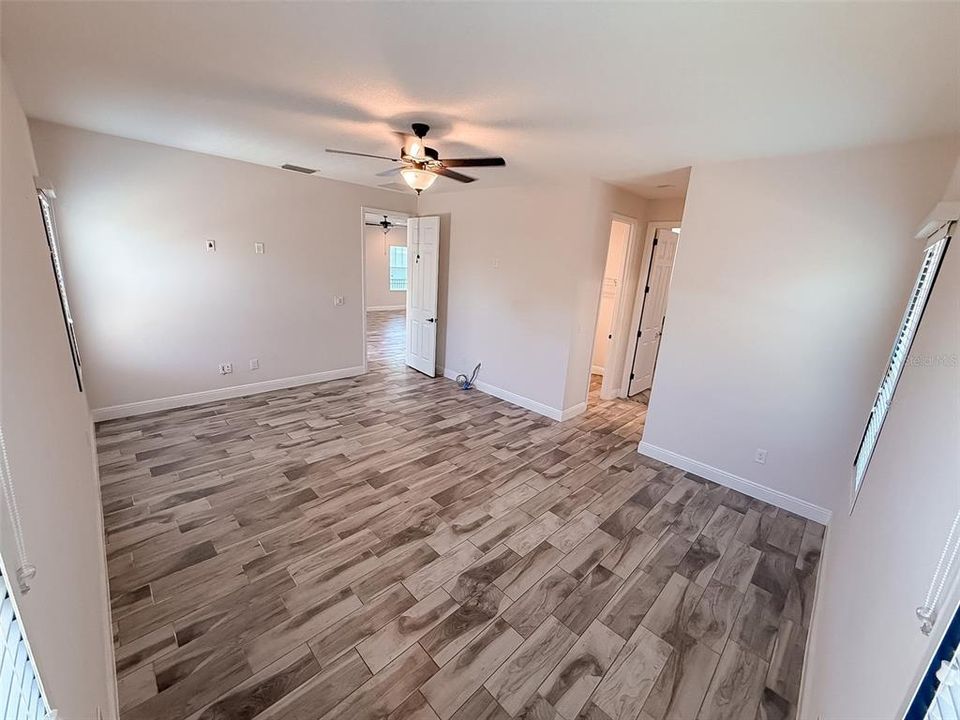 For Rent: $3,500 (3 beds, 3 baths, 2086 Square Feet)