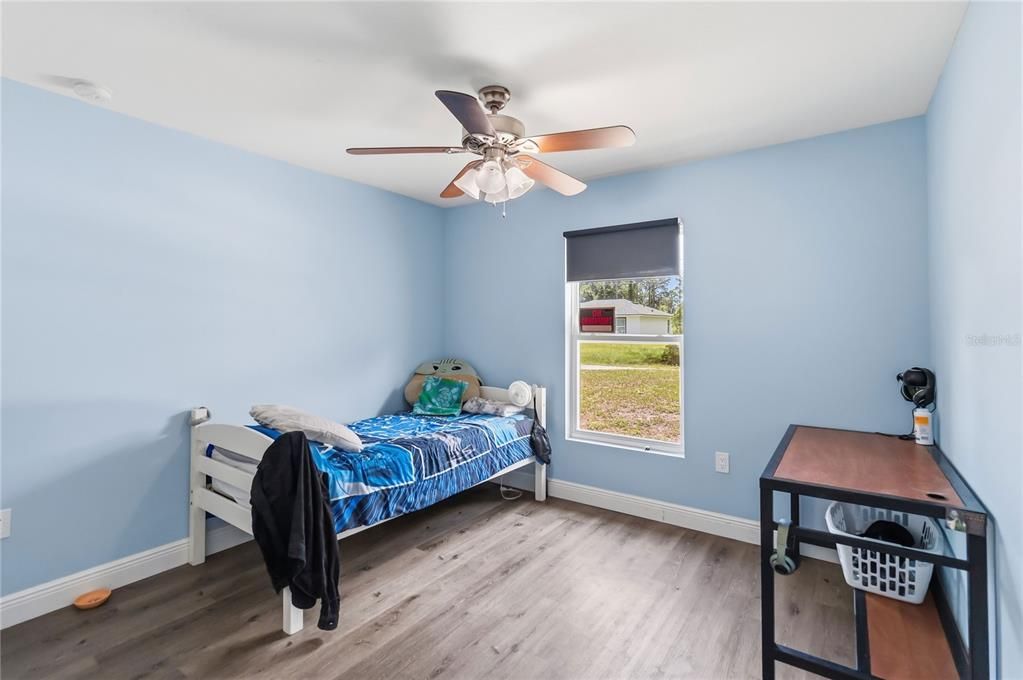 For Sale: $330,000 (3 beds, 2 baths, 1270 Square Feet)