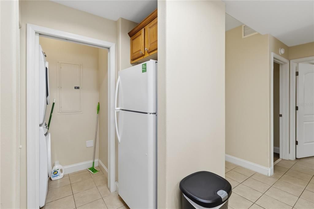 For Sale: $308,000 (2 beds, 2 baths, 1169 Square Feet)