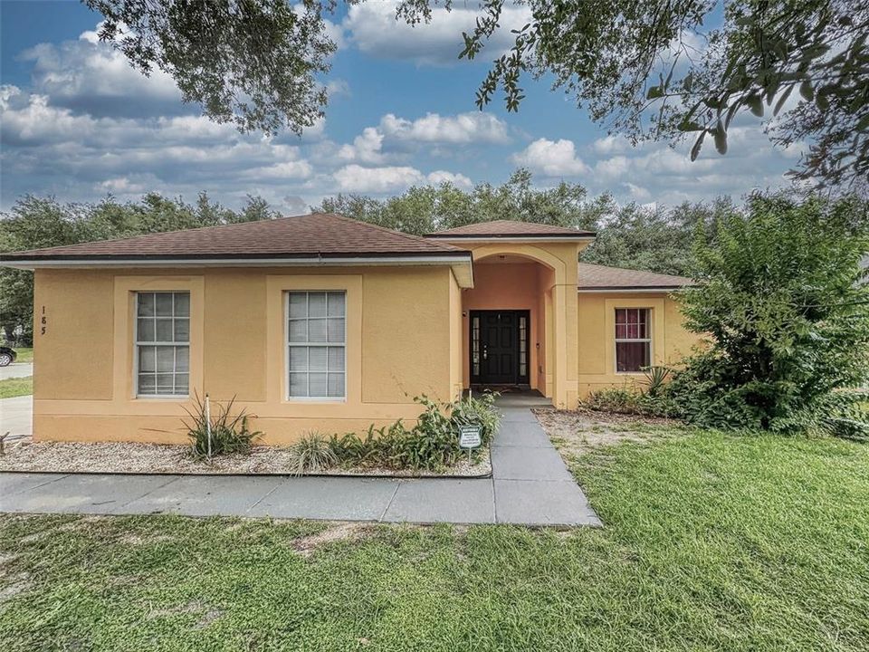 For Sale: $360,000 (3 beds, 2 baths, 1624 Square Feet)
