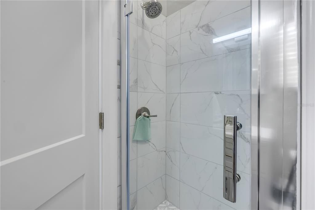 For Sale: $669,000 (3 beds, 2 baths, 1222 Square Feet)