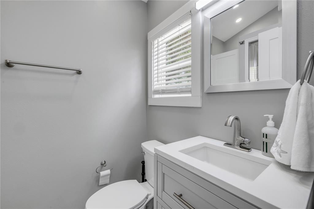 For Sale: $669,000 (3 beds, 2 baths, 1222 Square Feet)