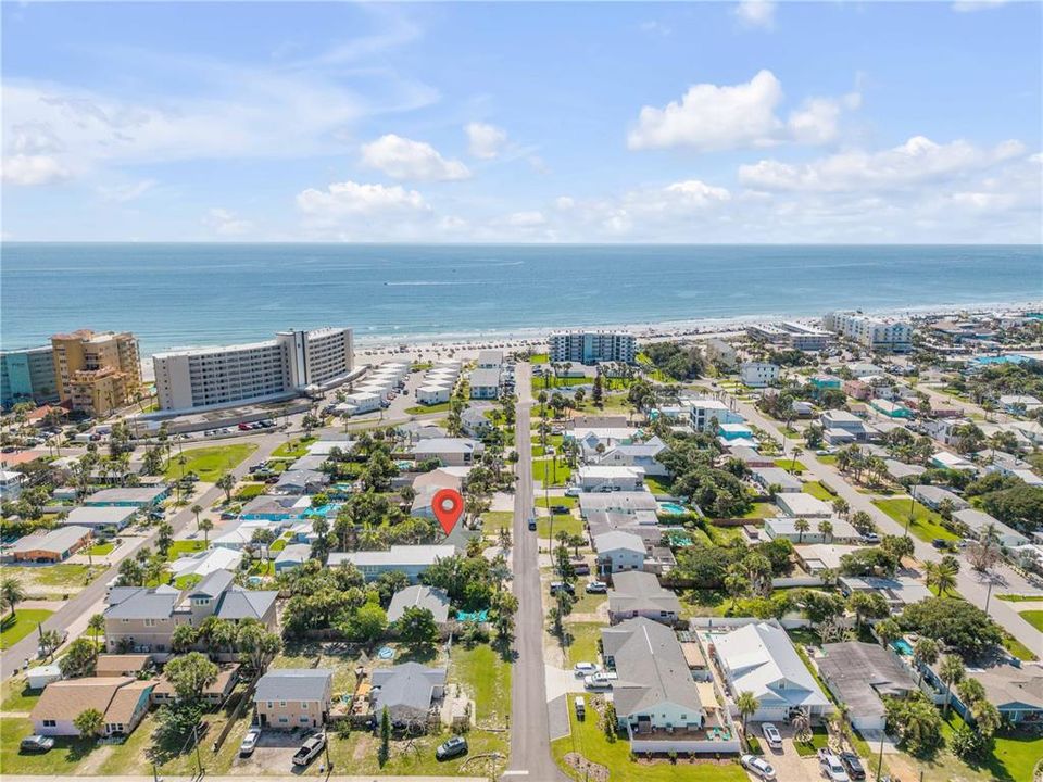 For Sale: $669,000 (3 beds, 2 baths, 1222 Square Feet)