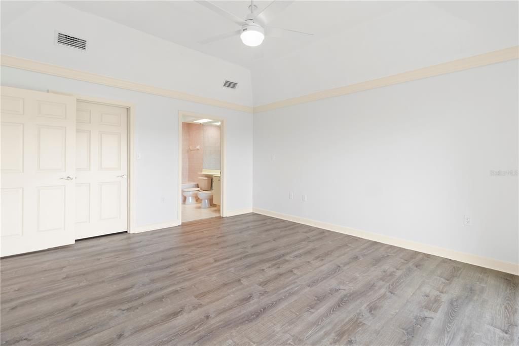 En Venta: $274,900 (2 camas, 2 baños, 1514 Pies cuadrados)