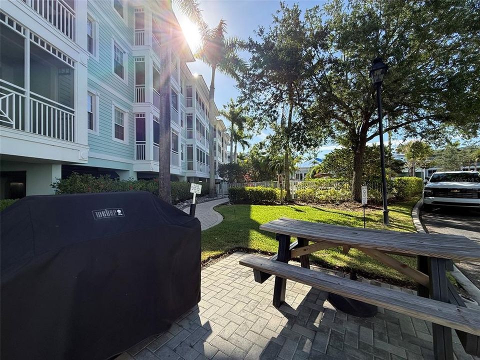 For Rent: $1,795 (3 beds, 2 baths, 1831 Square Feet)