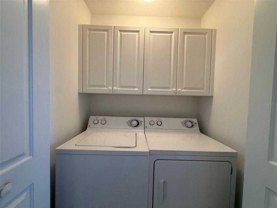Active With Contract: $1,795 (3 beds, 2 baths, 1831 Square Feet)