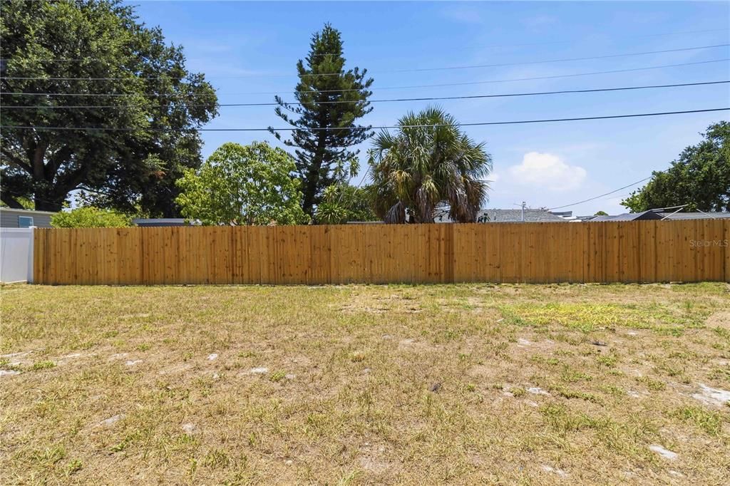 For Sale: $335,000 (3 beds, 2 baths, 1408 Square Feet)
