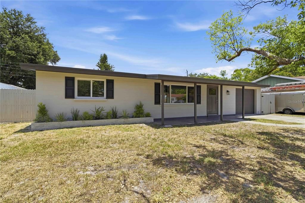For Sale: $335,000 (3 beds, 2 baths, 1408 Square Feet)
