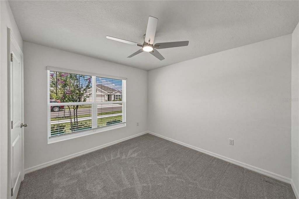 For Sale: $365,000 (4 beds, 2 baths, 1846 Square Feet)