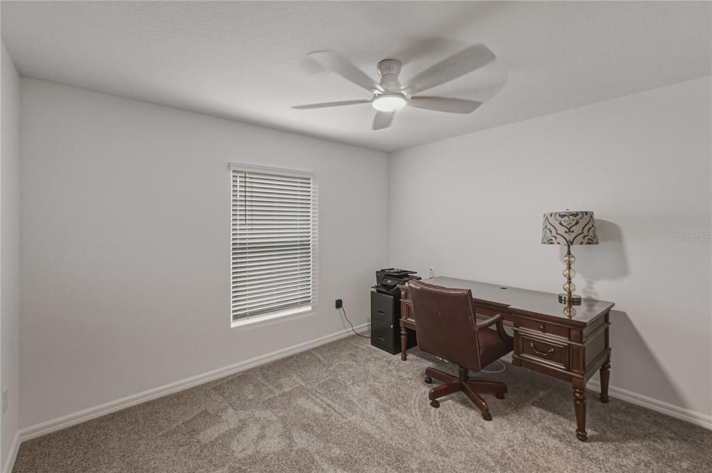 For Sale: $365,000 (4 beds, 2 baths, 1846 Square Feet)