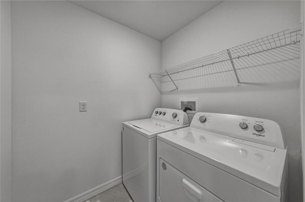 For Sale: $365,000 (4 beds, 2 baths, 1846 Square Feet)