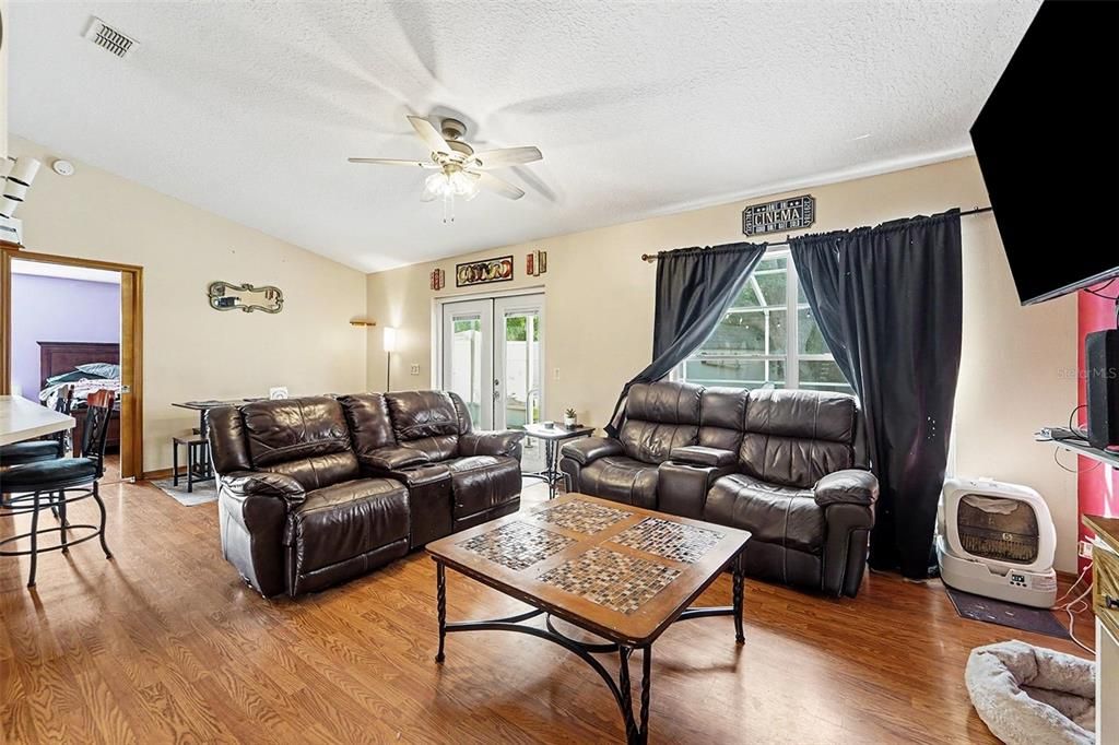 For Sale: $355,000 (4 beds, 3 baths, 2230 Square Feet)