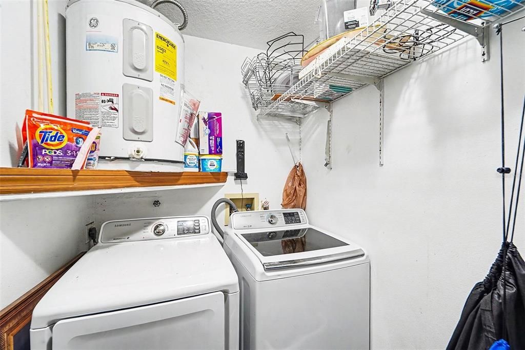 For Sale: $355,000 (4 beds, 3 baths, 2230 Square Feet)